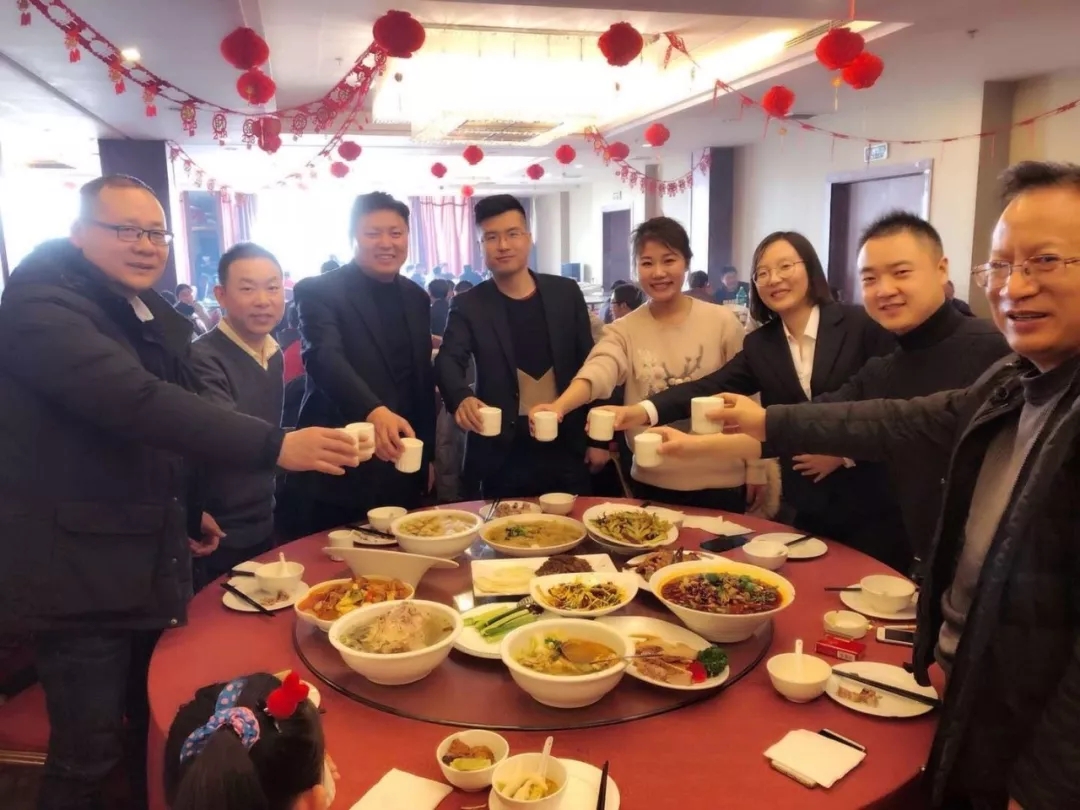 开云kaiyun艾普喷涂机器人